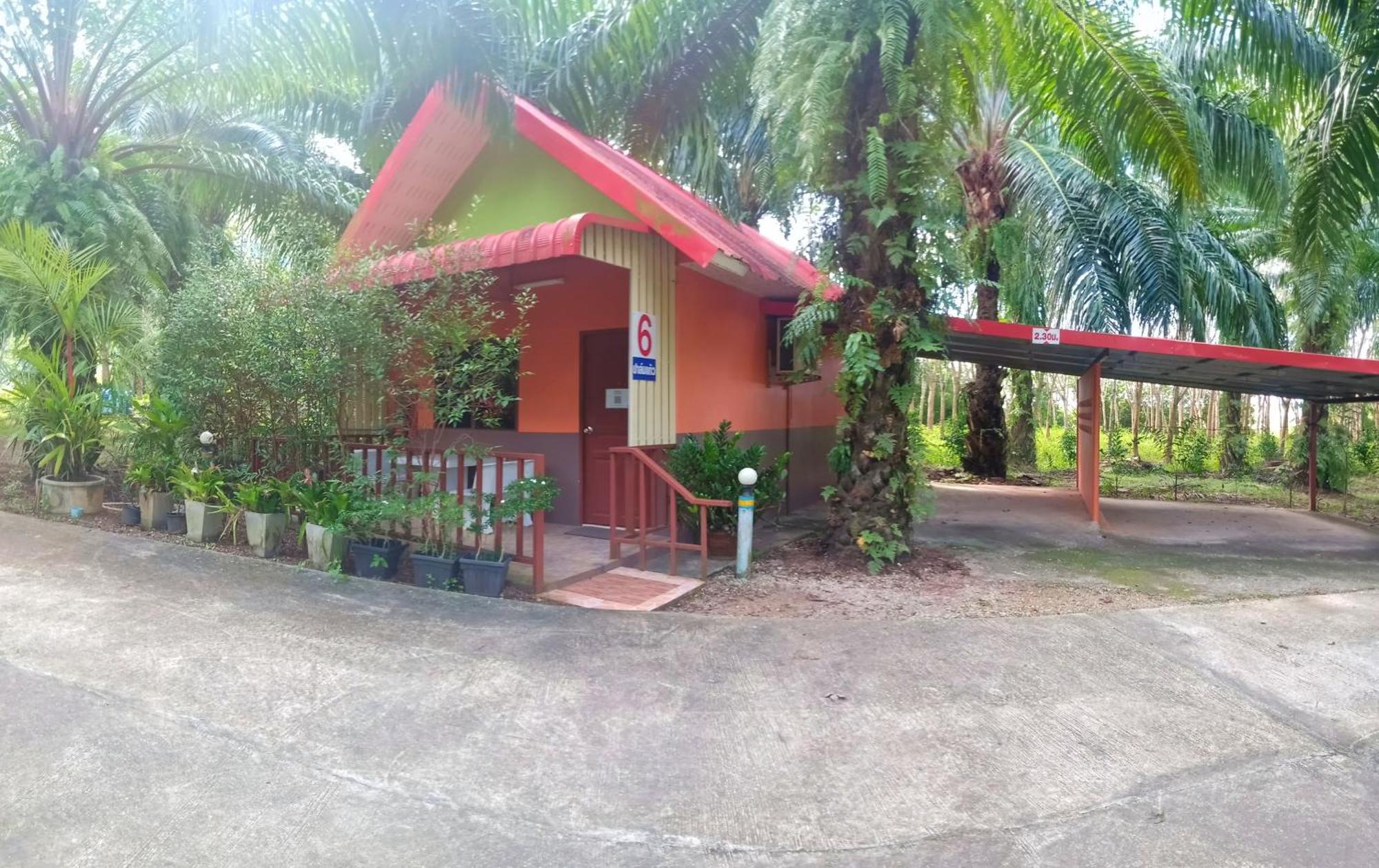 Palm Kaew Resort