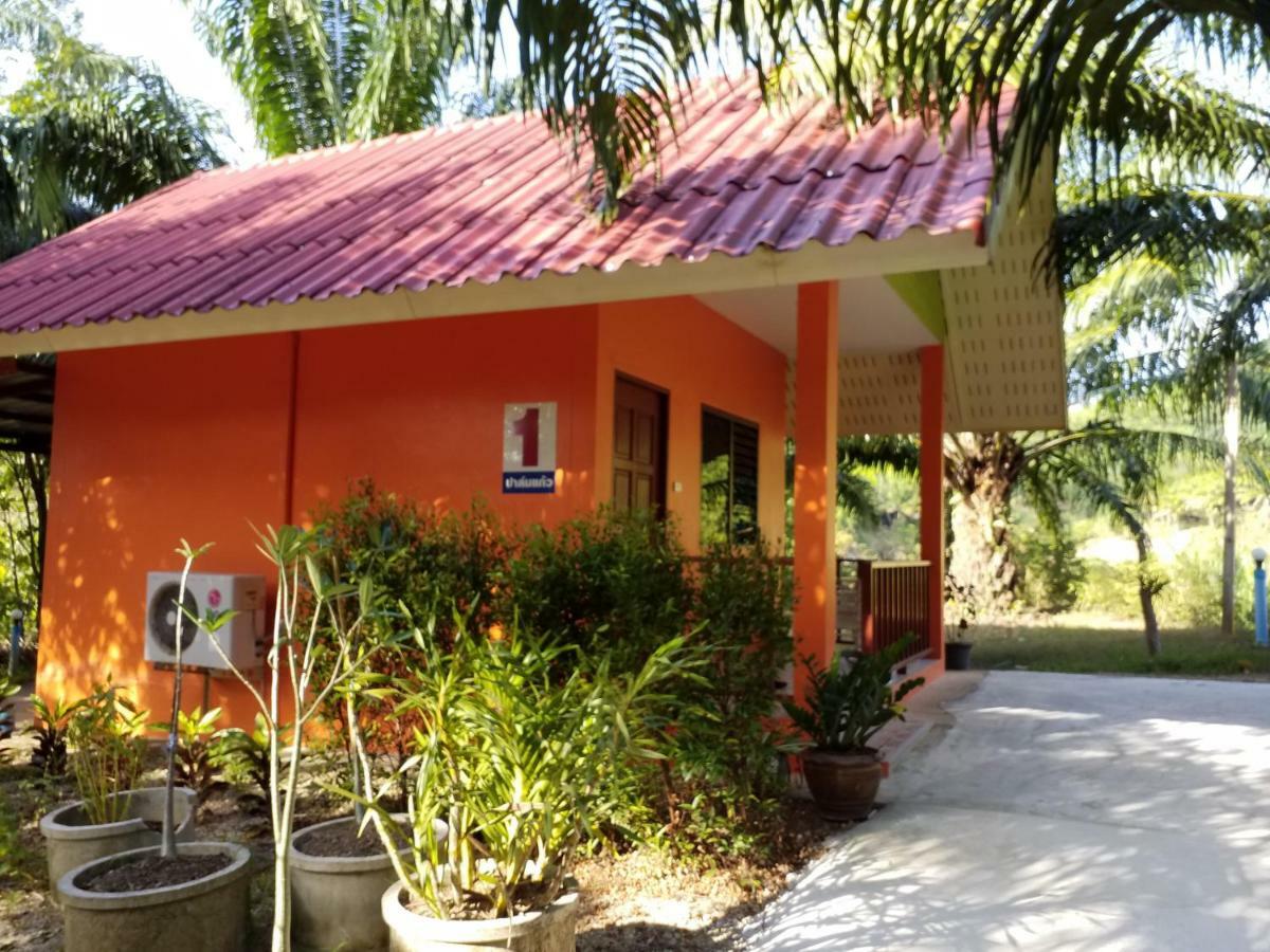 Resort Palm Kaew Krabi town